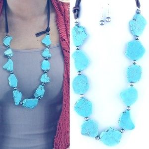 Faux Turqouise stone necklace (Necklace only)